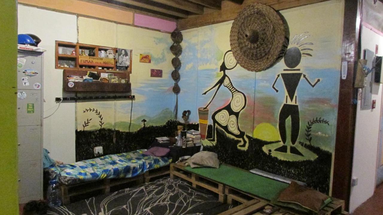 Coconut Hostel Bocas Town Екстериор снимка
